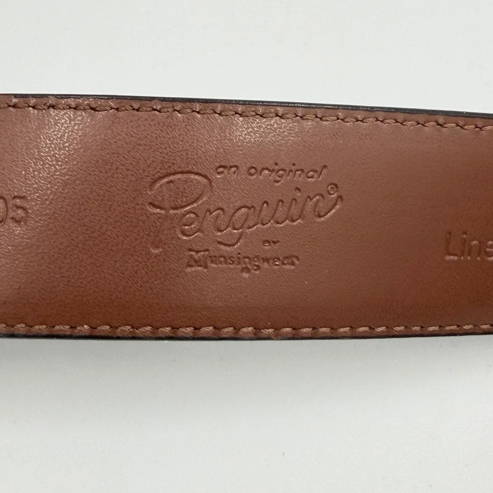 Penguin Black Genuine Leather Belt 42/105 Silver Buckle Dress Minimalist‎ Norm